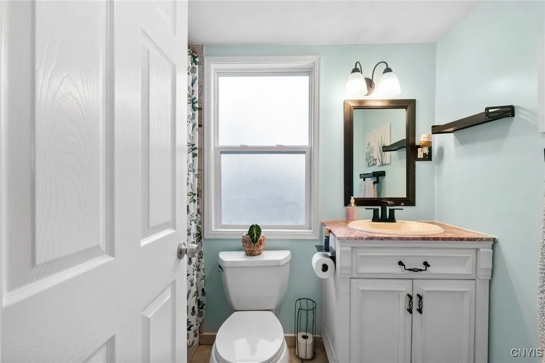 209 Mackay Avenue, Camillus, New York 13219, Camillus, New York 13219, 4 Bedrooms Bedrooms, 8 Rooms Rooms,2 BathroomsBathrooms,Residential,For Sale,209 Mackay Avenue, Camillus, New York 13219,0,S1650348