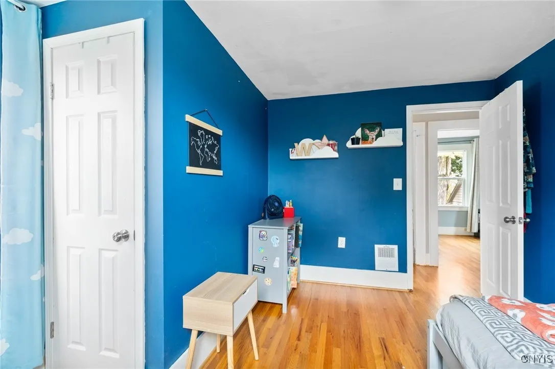 209 Mackay Avenue, Camillus, New York 13219, Camillus, New York 13219, 4 Bedrooms Bedrooms, 8 Rooms Rooms,2 BathroomsBathrooms,Residential,For Sale,209 Mackay Avenue, Camillus, New York 13219,0,S1650348