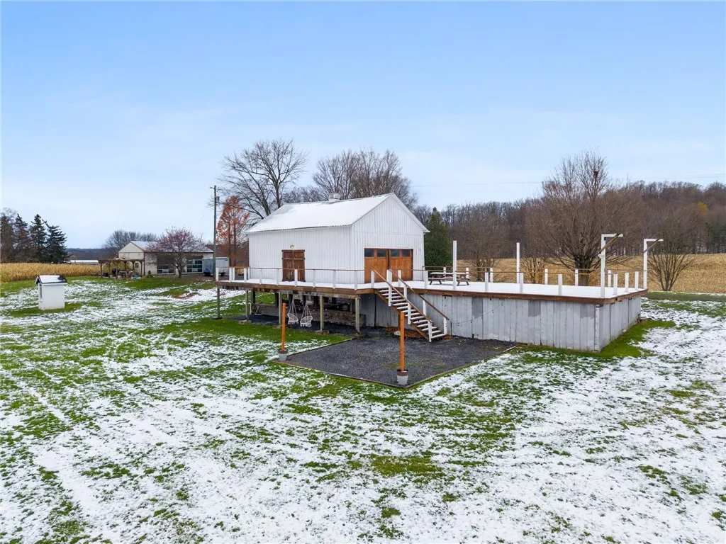 8048 Lasher Road, Throop, New York 13140, Throop, New York 13140, 3 Bedrooms Bedrooms, 8 Rooms Rooms,3 BathroomsBathrooms,Residential,For Sale,8048 Lasher Road, Throop, New York 13140,0,R1645130