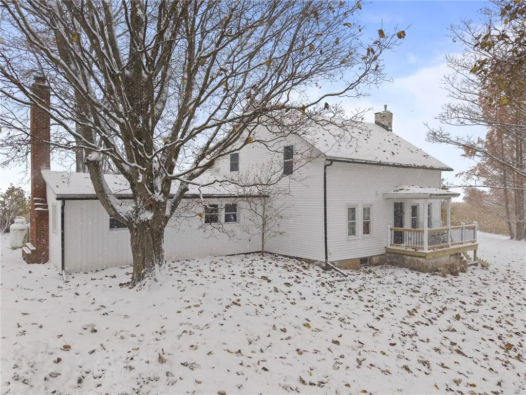 8048 Lasher Road, Throop, New York 13140, Throop, New York 13140, 3 Bedrooms Bedrooms, 8 Rooms Rooms,3 BathroomsBathrooms,Residential,For Sale,8048 Lasher Road, Throop, New York 13140,0,R1645130