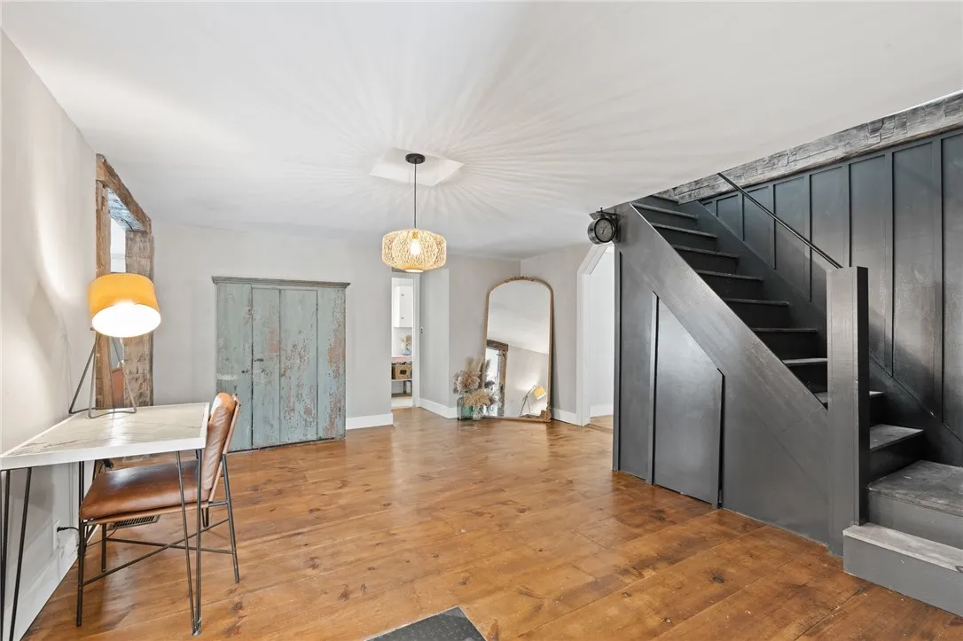 8048 Lasher Road, Throop, New York 13140, Throop, New York 13140, 3 Bedrooms Bedrooms, 8 Rooms Rooms,3 BathroomsBathrooms,Residential,For Sale,8048 Lasher Road, Throop, New York 13140,0,R1645130