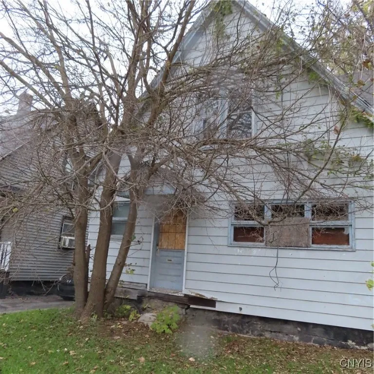 632 West Newell Street, Syracuse, New York 13205, Syracuse, New York 13205, 3 Bedrooms Bedrooms, 6 Rooms Rooms,1 BathroomBathrooms,Residential,For Sale,632 West Newell Street, Syracuse, New York 13205,0,S1649718