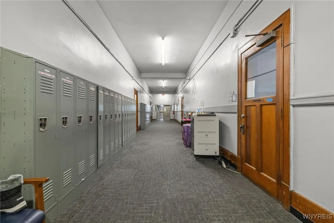 21 Davidson Avenue, Buffalo, New York 14215, Buffalo, New York 14215, ,Commercial Sale,For Sale,21 Davidson Avenue, Buffalo, New York 14215,0,B1637034