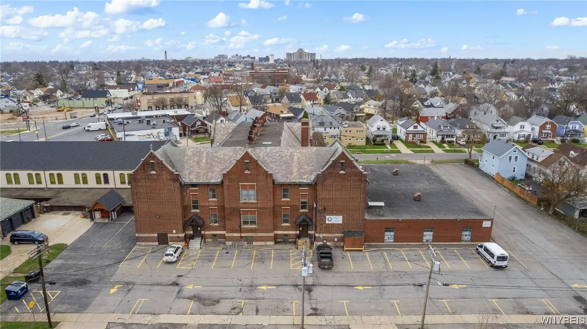 21 Davidson Avenue, Buffalo, New York 14215, Buffalo, New York 14215, ,Commercial Sale,For Sale,21 Davidson Avenue, Buffalo, New York 14215,0,B1637034