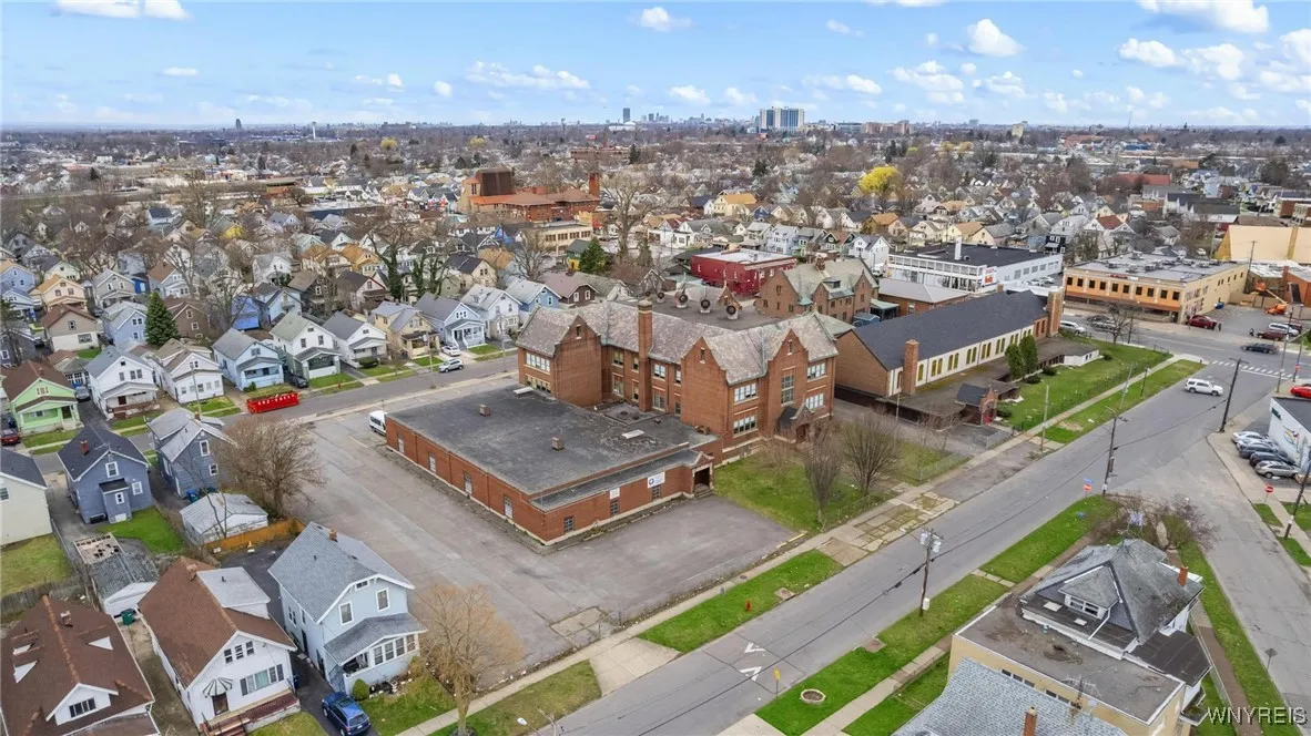 21 Davidson Avenue, Buffalo, New York 14215, Buffalo, New York 14215, ,Commercial Sale,For Sale,21 Davidson Avenue, Buffalo, New York 14215,0,B1637034