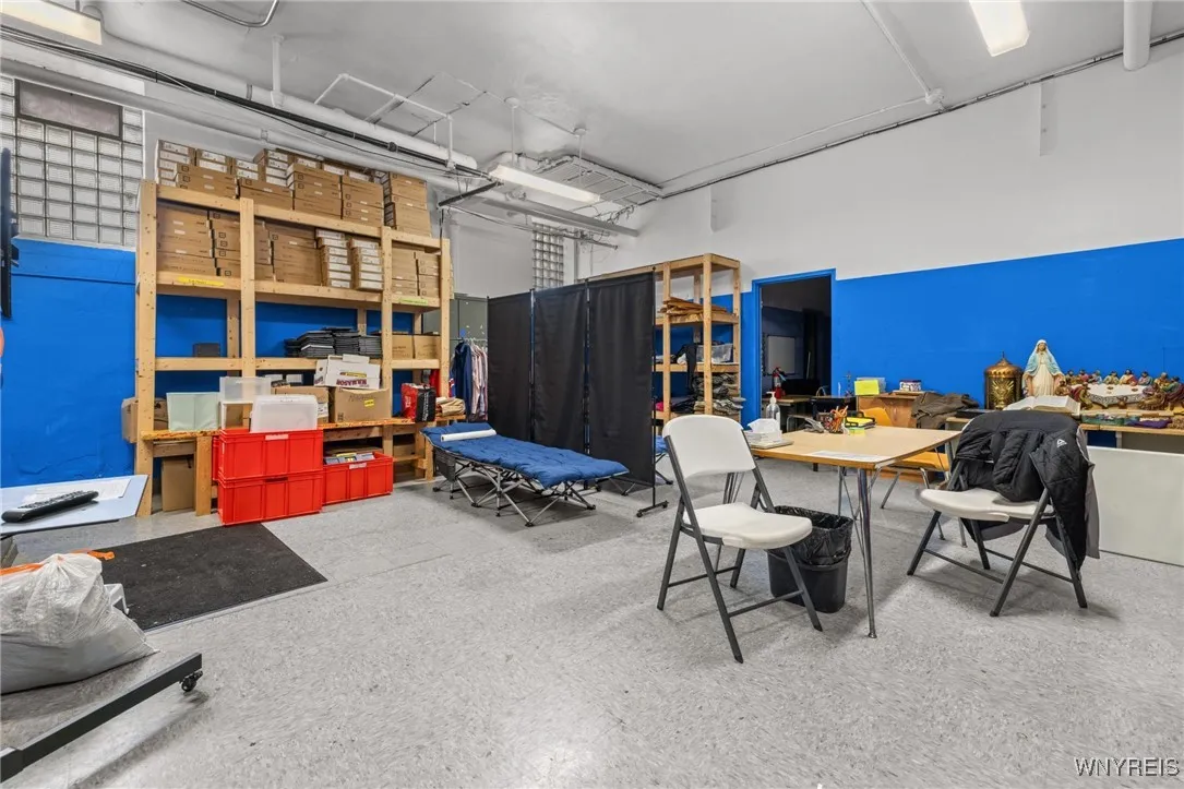 21 Davidson Avenue, Buffalo, New York 14215, Buffalo, New York 14215, ,Commercial Sale,For Sale,21 Davidson Avenue, Buffalo, New York 14215,0,B1637034