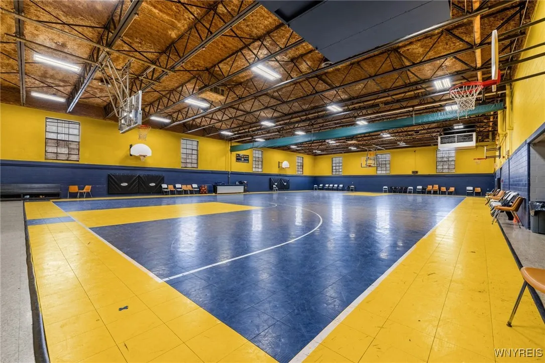 21 Davidson Avenue, Buffalo, New York 14215, Buffalo, New York 14215, ,Commercial Sale,For Sale,21 Davidson Avenue, Buffalo, New York 14215,0,B1637034