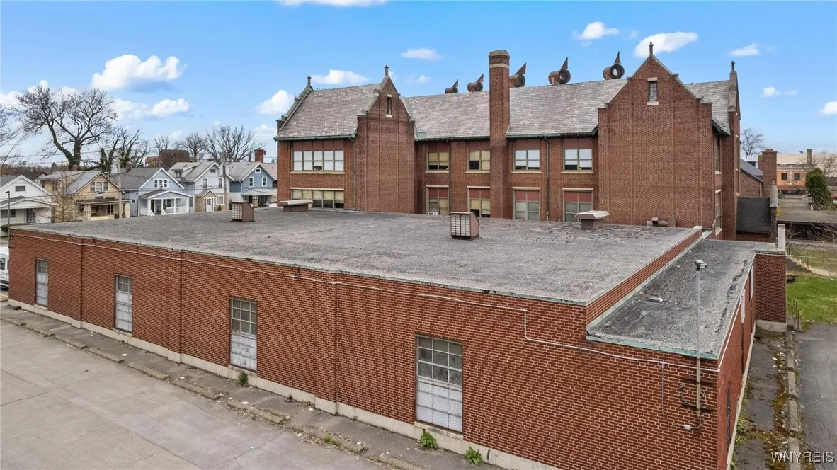 21 Davidson Avenue, Buffalo, New York 14215, Buffalo, New York 14215, ,Commercial Sale,For Sale,21 Davidson Avenue, Buffalo, New York 14215,0,B1637034