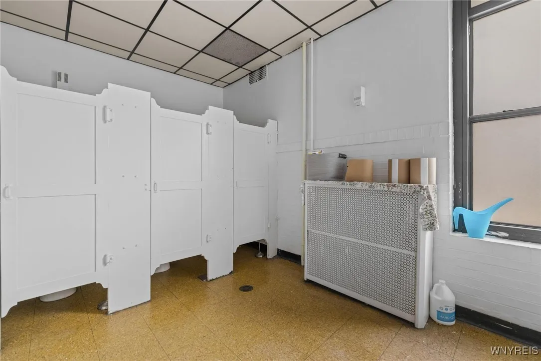 21 Davidson Avenue, Buffalo, New York 14215, Buffalo, New York 14215, ,Commercial Sale,For Sale,21 Davidson Avenue, Buffalo, New York 14215,0,B1637034