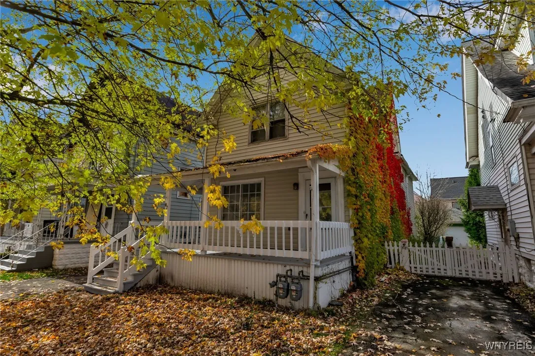 62 Pine Ridge Road, Cheektowaga, New York 14211, Cheektowaga, New York 14211, 4 Bedrooms Bedrooms, ,2 BathroomsBathrooms,Residential,For Sale,62 Pine Ridge Road, Cheektowaga, New York 14211,0,B1650697