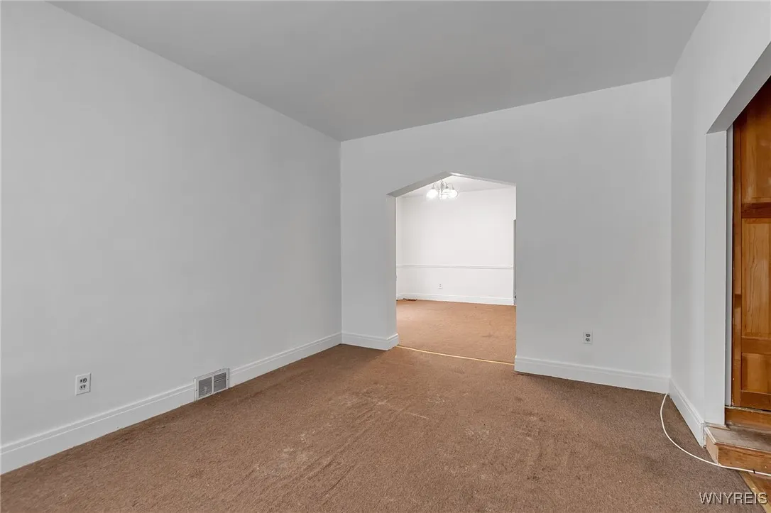 62 Pine Ridge Road, Cheektowaga, New York 14211, Cheektowaga, New York 14211, 4 Bedrooms Bedrooms, ,2 BathroomsBathrooms,Residential,For Sale,62 Pine Ridge Road, Cheektowaga, New York 14211,0,B1650697