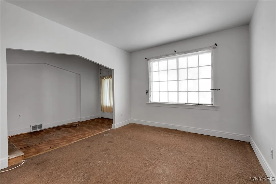 62 Pine Ridge Road, Cheektowaga, New York 14211, Cheektowaga, New York 14211, 4 Bedrooms Bedrooms, ,2 BathroomsBathrooms,Residential,For Sale,62 Pine Ridge Road, Cheektowaga, New York 14211,0,B1650697