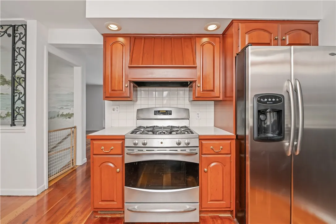 290 Clover Street, Brighton, New York 14610, Brighton, New York 14610, 3 Bedrooms Bedrooms, 8 Rooms Rooms,3 BathroomsBathrooms,Residential,For Sale,290 Clover Street, Brighton, New York 14610,0,R1650314