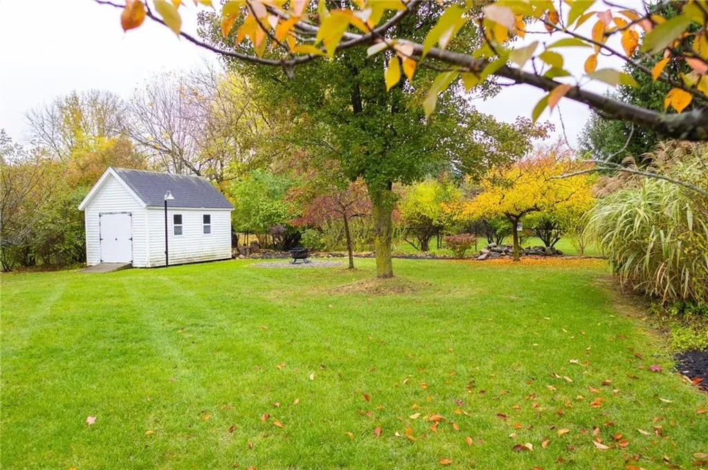 9 Folkestone Lane, Penfield, New York 14526, Penfield, New York 14526, 4 Bedrooms Bedrooms, 9 Rooms Rooms,3 BathroomsBathrooms,Residential,For Sale,9 Folkestone Lane, Penfield, New York 14526,0,R1650791