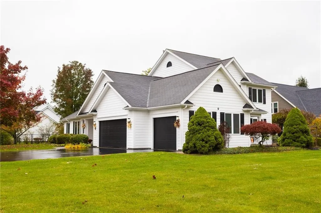 9 Folkestone Lane, Penfield, New York 14526, Penfield, New York 14526, 4 Bedrooms Bedrooms, 9 Rooms Rooms,3 BathroomsBathrooms,Residential,For Sale,9 Folkestone Lane, Penfield, New York 14526,0,R1650791