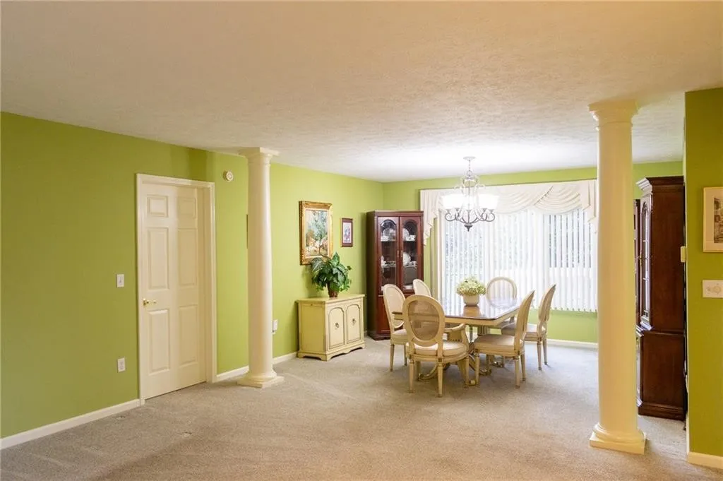 9 Folkestone Lane, Penfield, New York 14526, Penfield, New York 14526, 4 Bedrooms Bedrooms, 9 Rooms Rooms,3 BathroomsBathrooms,Residential,For Sale,9 Folkestone Lane, Penfield, New York 14526,0,R1650791