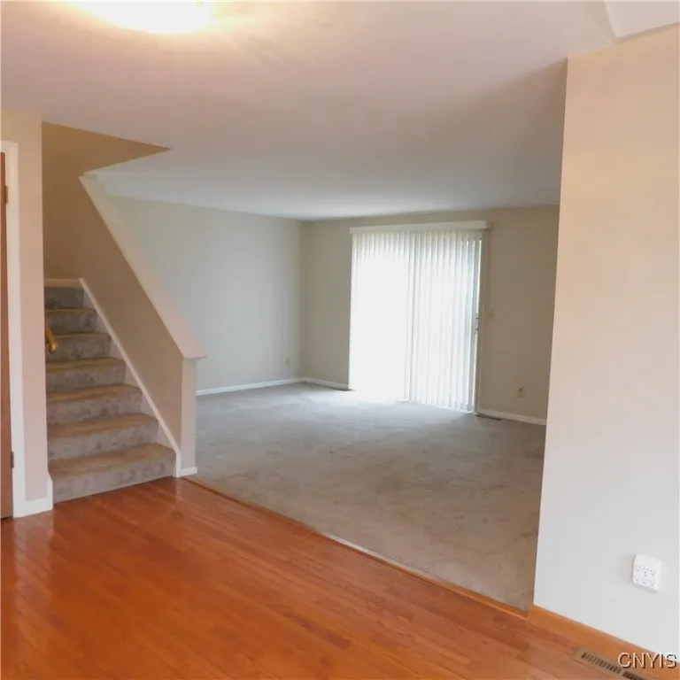 8525 Sextant Drive, Clay, New York 13027, Clay, New York 13027, 2 Bedrooms Bedrooms, 6 Rooms Rooms,1 BathroomBathrooms,Residential Lease,For Rent,8525 Sextant Drive, Clay, New York 13027,0,S1650785