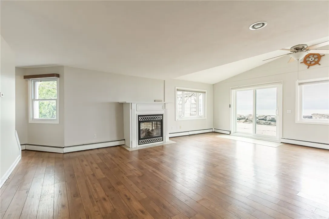 72 Lake Shore Drive, Greece, New York 14468, Greece, New York 14468, 4 Bedrooms Bedrooms, 9 Rooms Rooms,2 BathroomsBathrooms,Residential,For Sale,72 Lake Shore Drive, Greece, New York 14468,0,R1650301