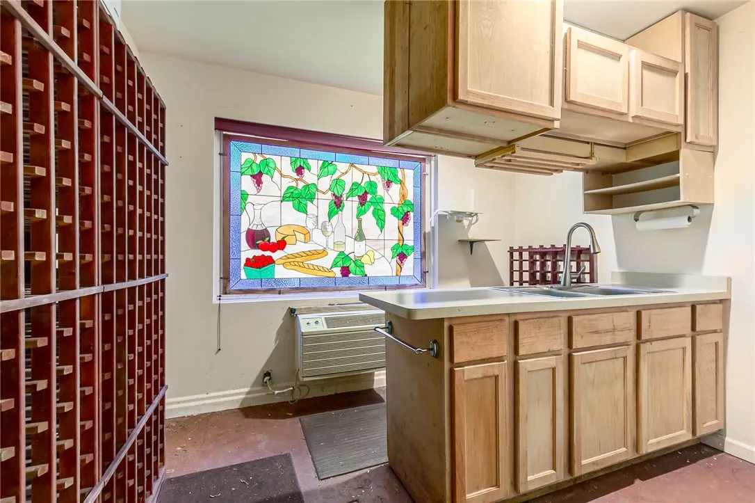 72 Lake Shore Drive, Greece, New York 14468, Greece, New York 14468, 4 Bedrooms Bedrooms, 9 Rooms Rooms,2 BathroomsBathrooms,Residential,For Sale,72 Lake Shore Drive, Greece, New York 14468,0,R1650301