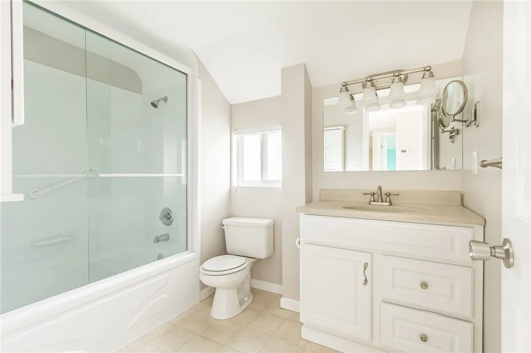 72 Lake Shore Drive, Greece, New York 14468, Greece, New York 14468, 4 Bedrooms Bedrooms, 9 Rooms Rooms,2 BathroomsBathrooms,Residential,For Sale,72 Lake Shore Drive, Greece, New York 14468,0,R1650301