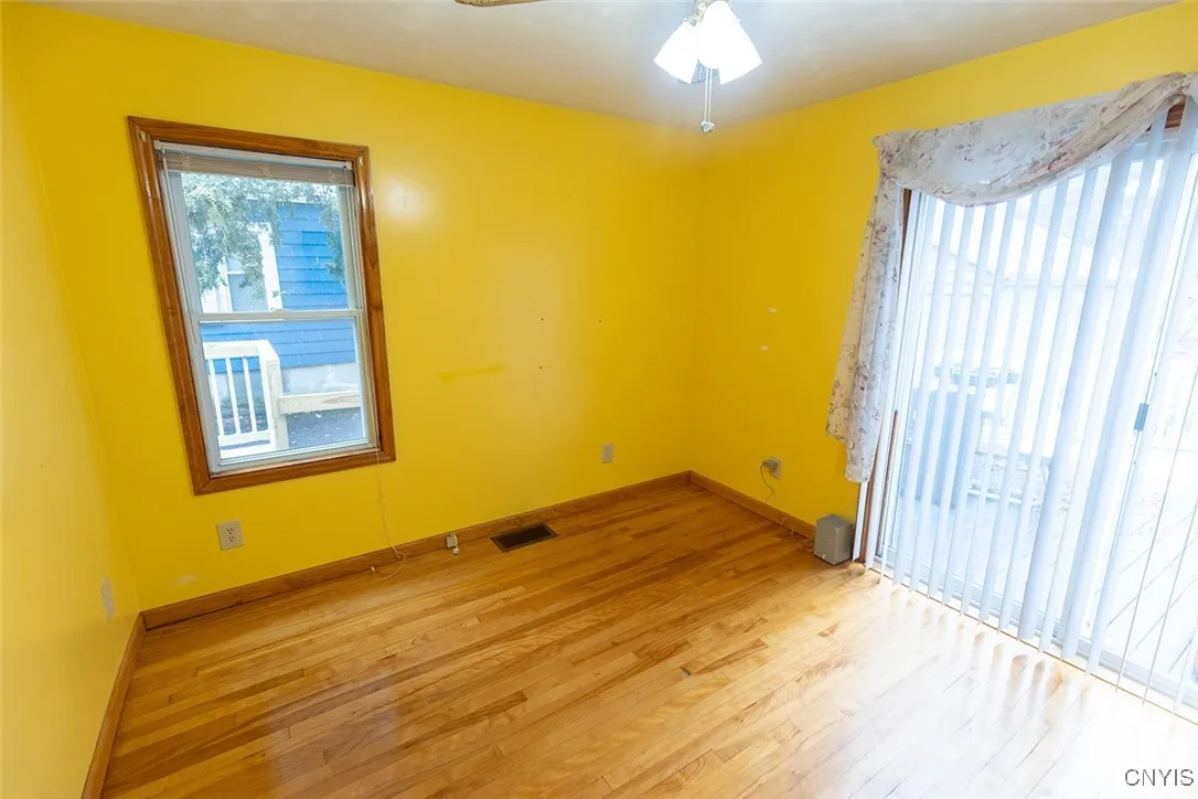 210 Melrose Drive, Clay, New York 13212, Clay, New York 13212, 3 Bedrooms Bedrooms, 8 Rooms Rooms,2 BathroomsBathrooms,Residential,For Sale,210 Melrose Drive, Clay, New York 13212,0,S1650796