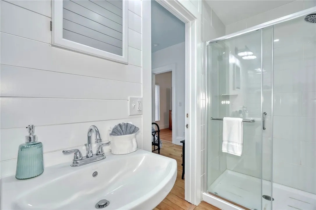 46 East Avenue, Naples, New York 14512, Naples, New York 14512, 4 Bedrooms Bedrooms, 11 Rooms Rooms,4 BathroomsBathrooms,Residential,For Sale,46 East Avenue, Naples, New York 14512,0,R1648292