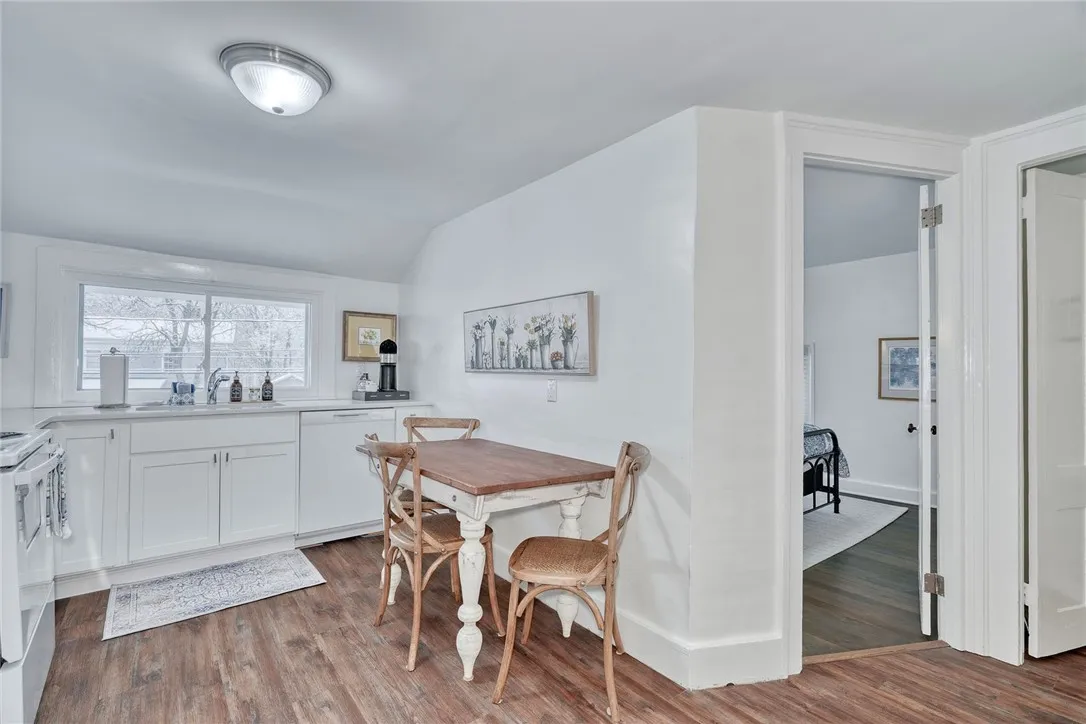 46 East Avenue, Naples, New York 14512, Naples, New York 14512, 4 Bedrooms Bedrooms, 11 Rooms Rooms,4 BathroomsBathrooms,Residential,For Sale,46 East Avenue, Naples, New York 14512,0,R1648292