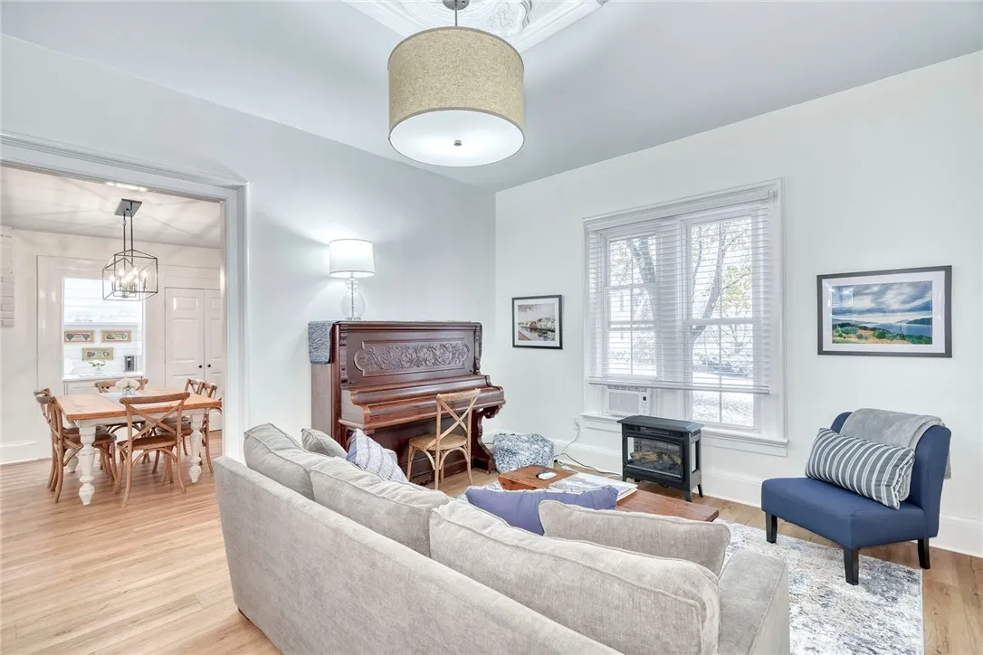 46 East Avenue, Naples, New York 14512, Naples, New York 14512, 4 Bedrooms Bedrooms, 11 Rooms Rooms,4 BathroomsBathrooms,Residential,For Sale,46 East Avenue, Naples, New York 14512,0,R1648292