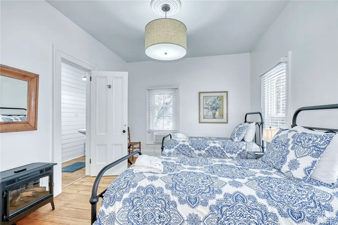 46 East Avenue, Naples, New York 14512, Naples, New York 14512, 4 Bedrooms Bedrooms, 11 Rooms Rooms,4 BathroomsBathrooms,Residential,For Sale,46 East Avenue, Naples, New York 14512,0,R1648292