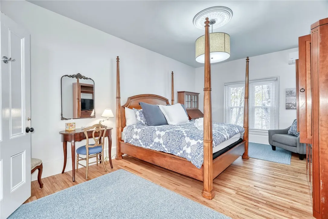 46 East Avenue, Naples, New York 14512, Naples, New York 14512, 4 Bedrooms Bedrooms, 11 Rooms Rooms,4 BathroomsBathrooms,Residential,For Sale,46 East Avenue, Naples, New York 14512,0,R1648292