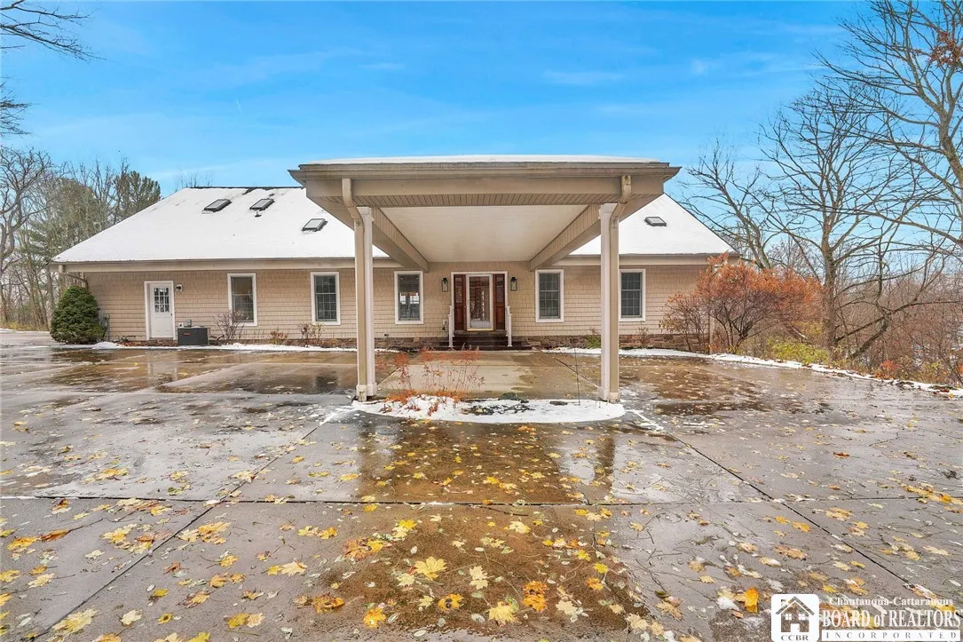 4420 Lakeside Drive, Ellery, New York 14712, Ellery, New York 14712, 4 Bedrooms Bedrooms, 10 Rooms Rooms,4 BathroomsBathrooms,Residential,For Sale,4420 Lakeside Drive, Ellery, New York 14712,0,R1650146