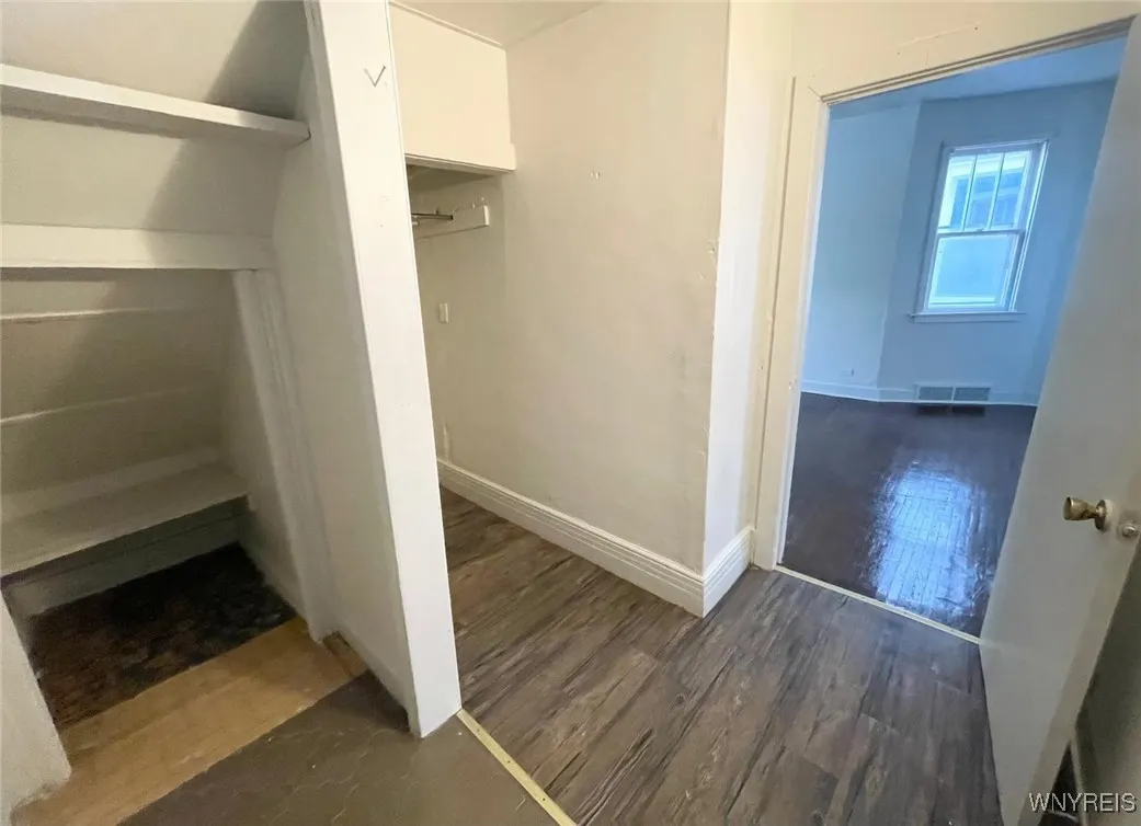 325 Breckenridge Street, Buffalo, New York 14213, Buffalo, New York 14213, 6 Bedrooms Bedrooms, ,2 BathroomsBathrooms,Residential,For Sale,325 Breckenridge Street, Buffalo, New York 14213,0,B1650805