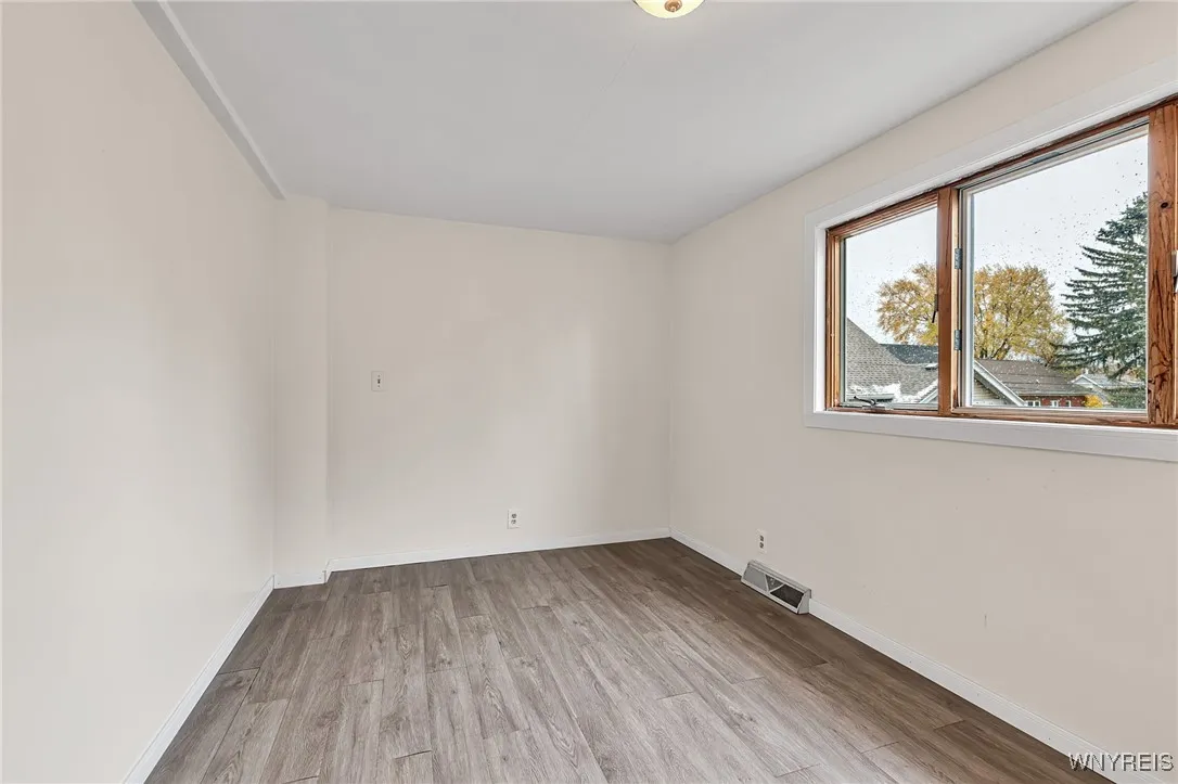 16 Drexel Road, Buffalo, New York 14214, Buffalo, New York 14214, 4 Bedrooms Bedrooms, 12 Rooms Rooms,1 BathroomBathrooms,Residential,For Sale,16 Drexel Road, Buffalo, New York 14214,0,B1650458