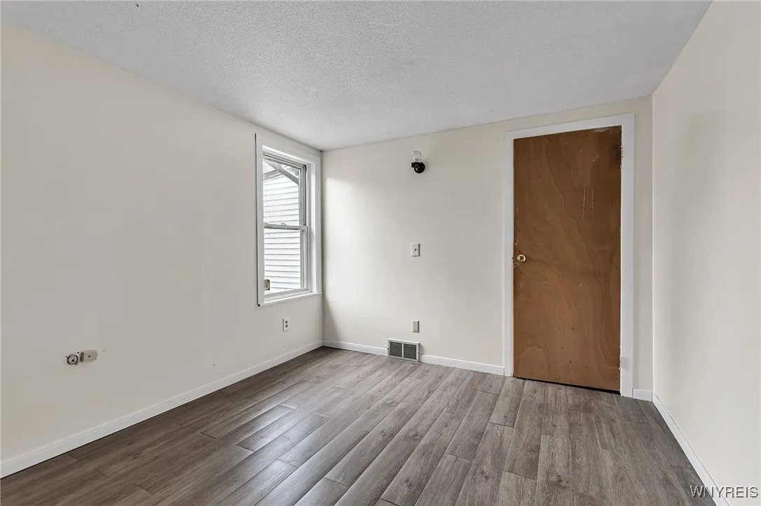 16 Drexel Road, Buffalo, New York 14214, Buffalo, New York 14214, 4 Bedrooms Bedrooms, 12 Rooms Rooms,1 BathroomBathrooms,Residential,For Sale,16 Drexel Road, Buffalo, New York 14214,0,B1650458