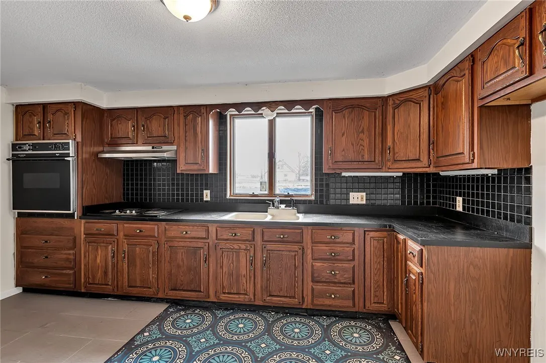 16 Drexel Road, Buffalo, New York 14214, Buffalo, New York 14214, 4 Bedrooms Bedrooms, 12 Rooms Rooms,1 BathroomBathrooms,Residential,For Sale,16 Drexel Road, Buffalo, New York 14214,0,B1650458