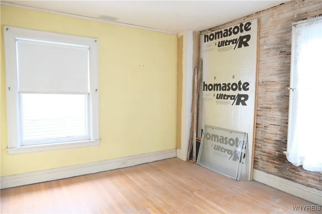 76 Lancaster Avenue, Buffalo, New York 14222, Buffalo, New York 14222, 4 Bedrooms Bedrooms, 12 Rooms Rooms,2 BathroomsBathrooms,Residential,For Sale,76 Lancaster Avenue, Buffalo, New York 14222,0,B1650621