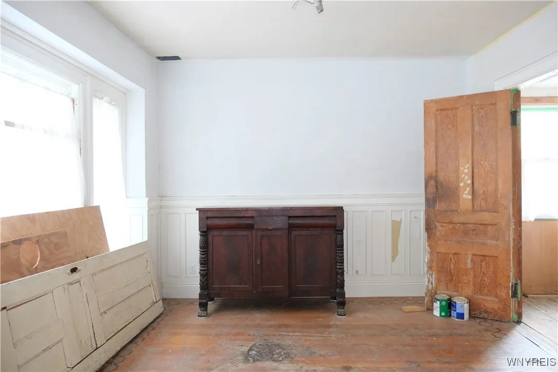 76 Lancaster Avenue, Buffalo, New York 14222, Buffalo, New York 14222, 4 Bedrooms Bedrooms, 12 Rooms Rooms,2 BathroomsBathrooms,Residential,For Sale,76 Lancaster Avenue, Buffalo, New York 14222,0,B1650621