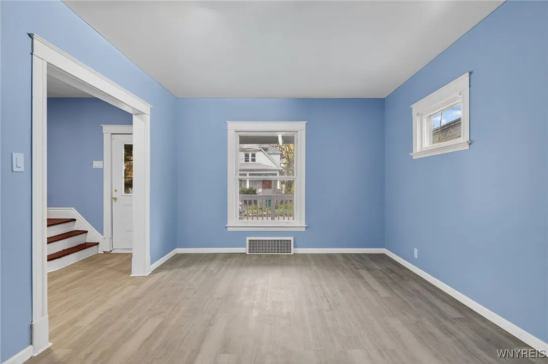 1957 Whitney Avenue, Niagara Falls, New York 14301, Niagara Falls, New York 14301, 4 Bedrooms Bedrooms, 9 Rooms Rooms,1 BathroomBathrooms,Residential,For Sale,1957 Whitney Avenue, Niagara Falls, New York 14301,0,B1650717