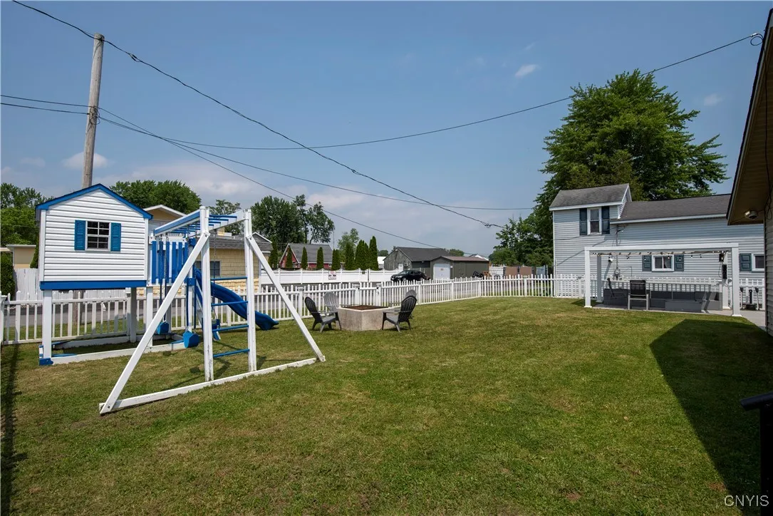 200 Spencer Avenue, Vienna, New York 13157, Vienna, New York 13157, 4 Bedrooms Bedrooms, 6 Rooms Rooms,2 BathroomsBathrooms,Residential,For Sale,200 Spencer Avenue, Vienna, New York 13157,0,S1646543