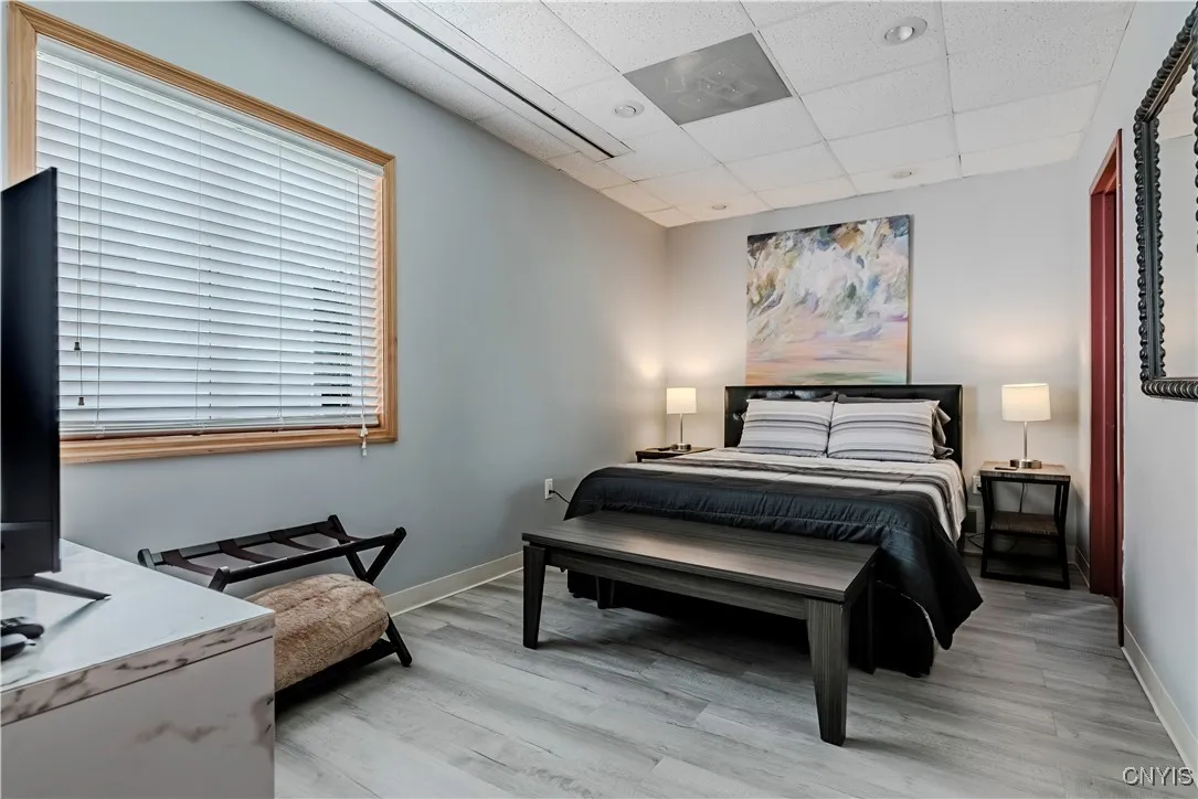 Master Bebroom W/master bathroom