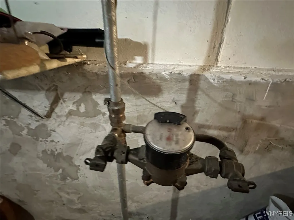 82 Beatrice Avenue, Buffalo, New York 14207, Buffalo, New York 14207, 3 Bedrooms Bedrooms, 7 Rooms Rooms,1 BathroomBathrooms,Residential,For Sale,82 Beatrice Avenue, Buffalo, New York 14207,0,B1650728