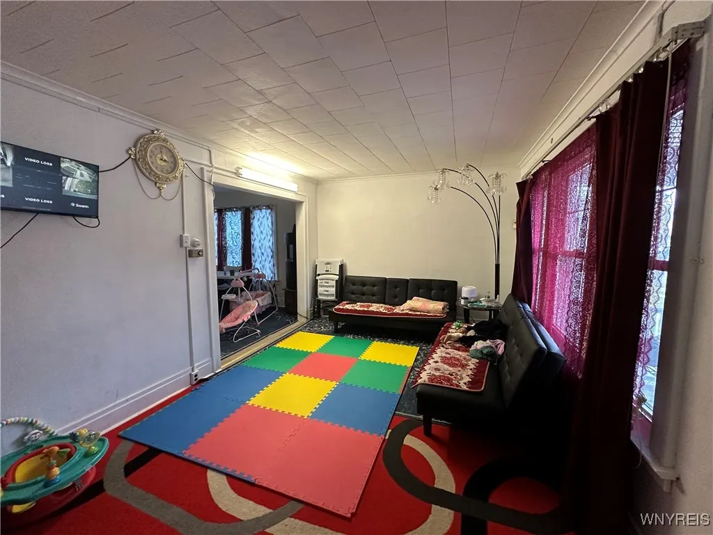 82 Beatrice Avenue, Buffalo, New York 14207, Buffalo, New York 14207, 3 Bedrooms Bedrooms, 7 Rooms Rooms,1 BathroomBathrooms,Residential,For Sale,82 Beatrice Avenue, Buffalo, New York 14207,0,B1650728