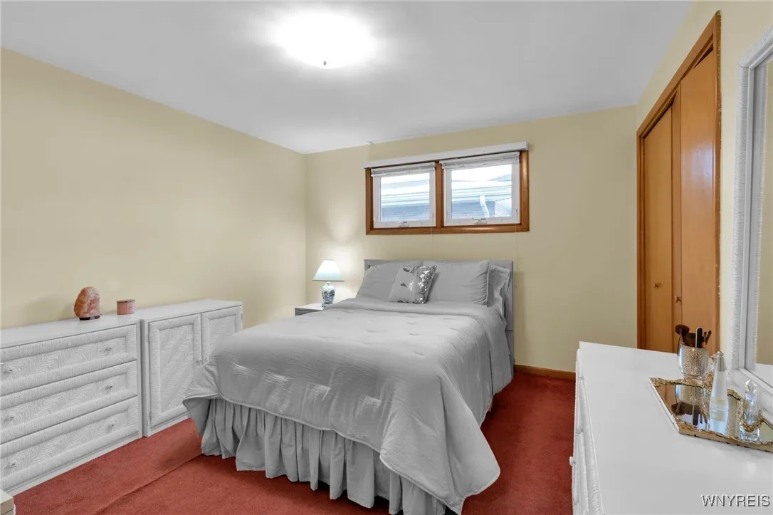 64 Joseph Drive, Tonawanda, New York 14150, Tonawanda, New York 14150, 5 Bedrooms Bedrooms, ,3 BathroomsBathrooms,Residential,For Sale,64 Joseph Drive, Tonawanda, New York 14150,0,B1650763