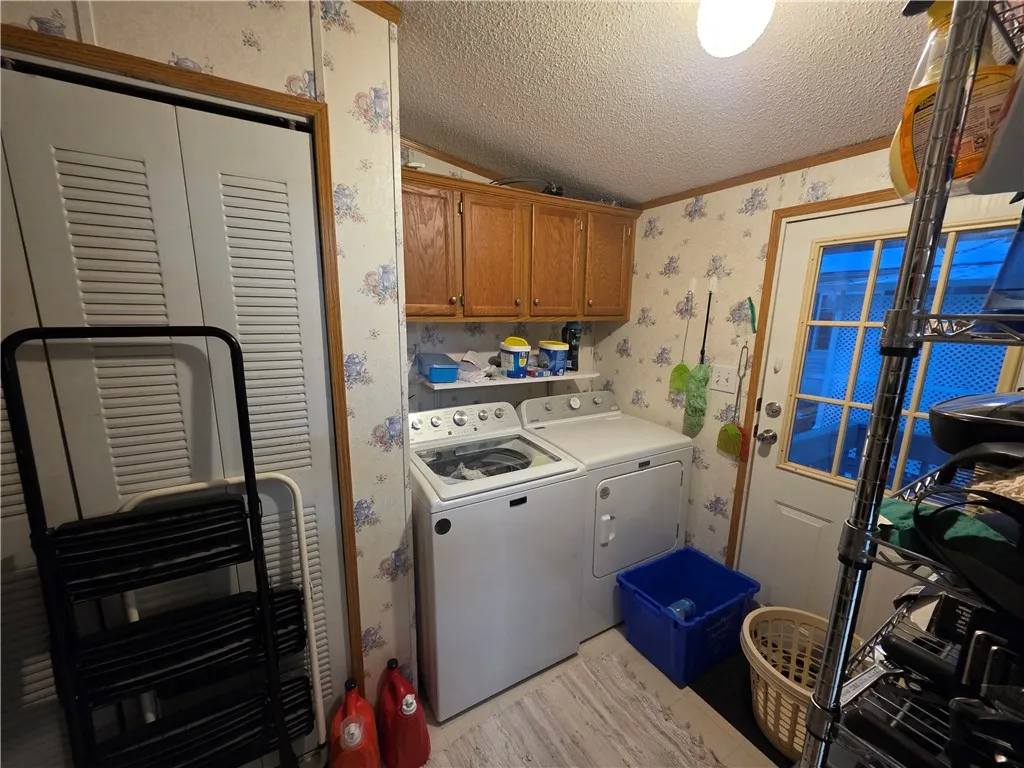 6352 Stillmeadow Way, Williamson, New York 14589, Williamson, New York 14589, 3 Bedrooms Bedrooms, 8 Rooms Rooms,2 BathroomsBathrooms,Residential,For Sale,6352 Stillmeadow Way, Williamson, New York 14589,0,R1650808