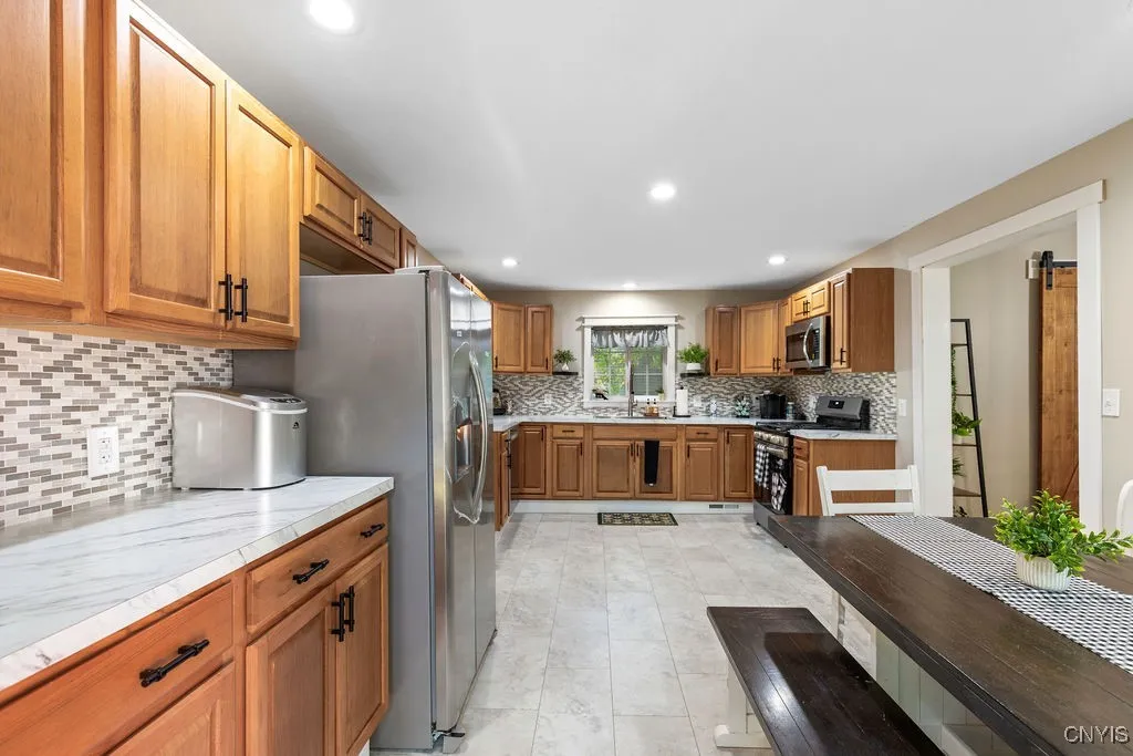 64 South Jefferson Street, Richland, New York 1314, Richland, New York 13142, 3 Bedrooms Bedrooms, 7 Rooms Rooms,2 BathroomsBathrooms,Residential,For Sale,64 South Jefferson Street, Richland, New York 1314,0,S1650562