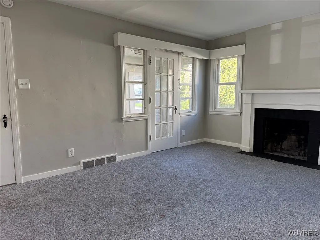 3445 Wallace Drive, Grand Island, New York 14072, Grand Island, New York 14072, 3 Bedrooms Bedrooms, 6 Rooms Rooms,1 BathroomBathrooms,Residential Lease,For Rent,3445 Wallace Drive, Grand Island, New York 14072,0,B1650825