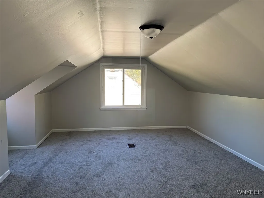 3445 Wallace Drive, Grand Island, New York 14072, Grand Island, New York 14072, 3 Bedrooms Bedrooms, 6 Rooms Rooms,1 BathroomBathrooms,Residential Lease,For Rent,3445 Wallace Drive, Grand Island, New York 14072,0,B1650825