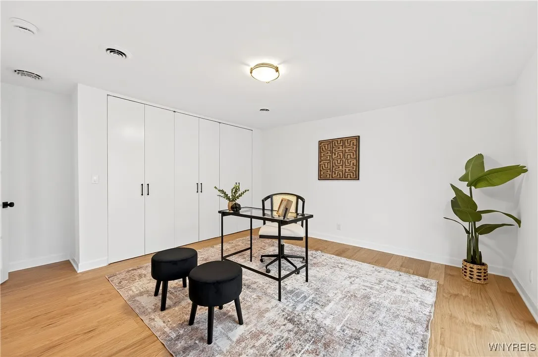 13 Park Street, Buffalo, New York 14201, Buffalo, New York 14201, 2 Bedrooms Bedrooms, 4 Rooms Rooms,1 BathroomBathrooms,Residential,For Sale,13 Park Street, Buffalo, New York 14201,0,B1650675