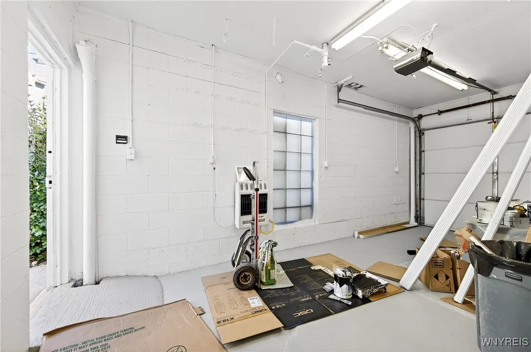 13 Park Street, Buffalo, New York 14201, Buffalo, New York 14201, 2 Bedrooms Bedrooms, 4 Rooms Rooms,1 BathroomBathrooms,Residential,For Sale,13 Park Street, Buffalo, New York 14201,0,B1650675