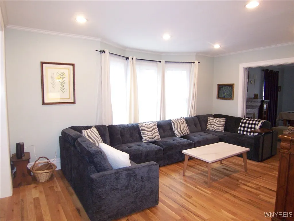 48 Ellicott Avenue, Batavia City, New York 14020, Batavia City, New York 14020, 4 Bedrooms Bedrooms, 9 Rooms Rooms,2 BathroomsBathrooms,Residential,For Sale,48 Ellicott Avenue, Batavia City, New York 14020,0,B1649285